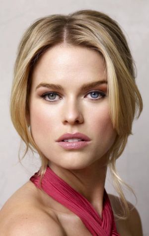Poster Alice Eve