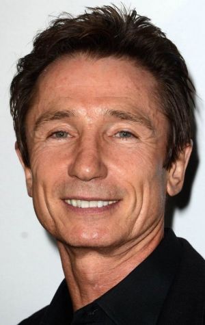 Poster Dominic Keating