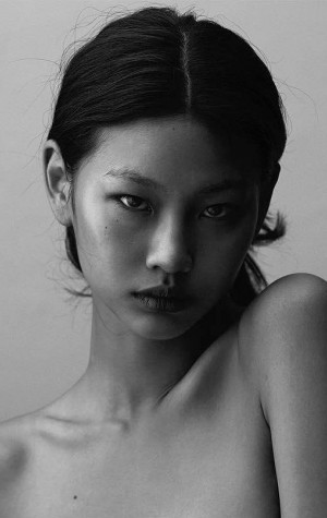 Jung Ho-yeon 