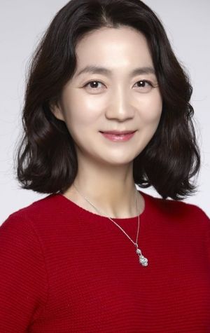 Kim Joo-ryung 