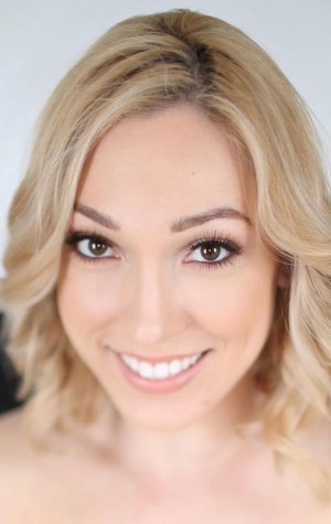 Poster Lily LaBeau