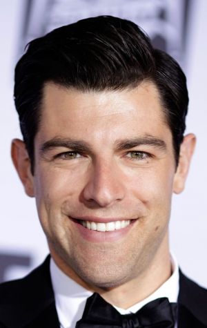 Poster Max Greenfield