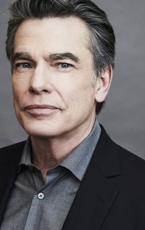 Peter Gallagher 